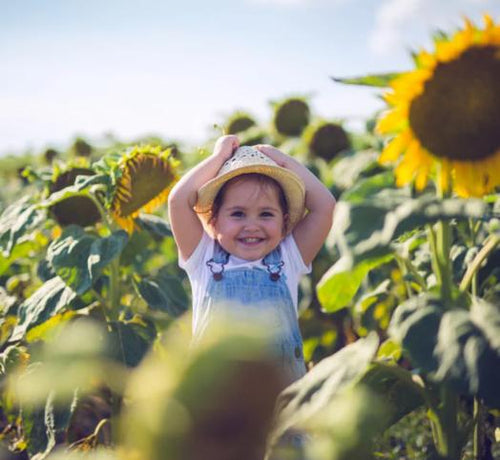 Articol_Protec_ia_solara_Cum_sa_protejezi_bebelu_ul_de_soare_1048x964_91d1aa2a-1ee5-4022-ba6c-6206b7e88ffe - Mustela Multi-market - 1