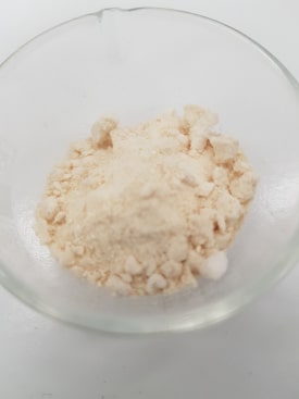 After purification, the avocado Perseose® appears as powder. 