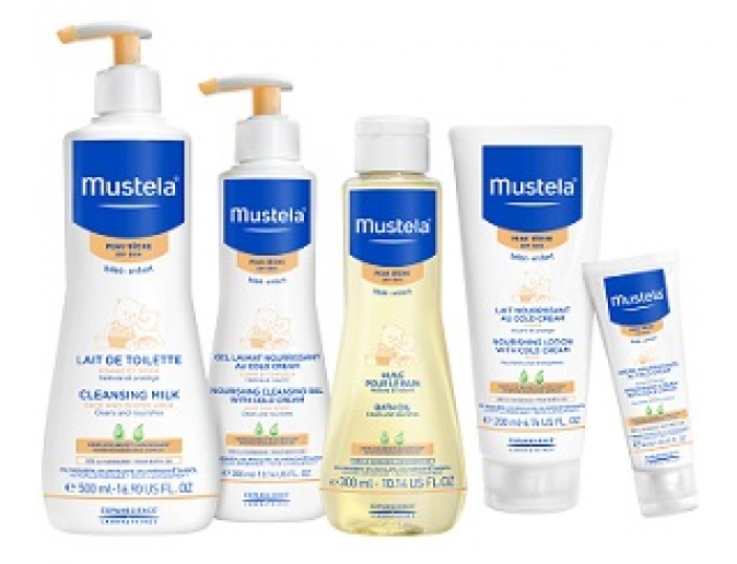 Мустела для купания. Mustela. Детская косметика Mustela. Детская косметика шампунь гель мустела. Мустела гель для купания.