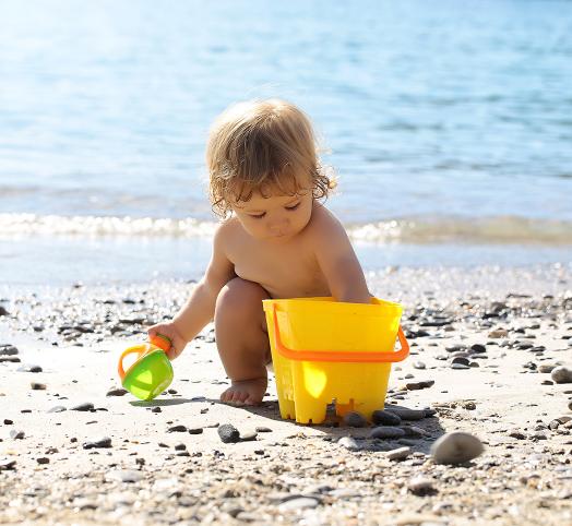 Der richtige Sonnenschutz für Ihr Baby